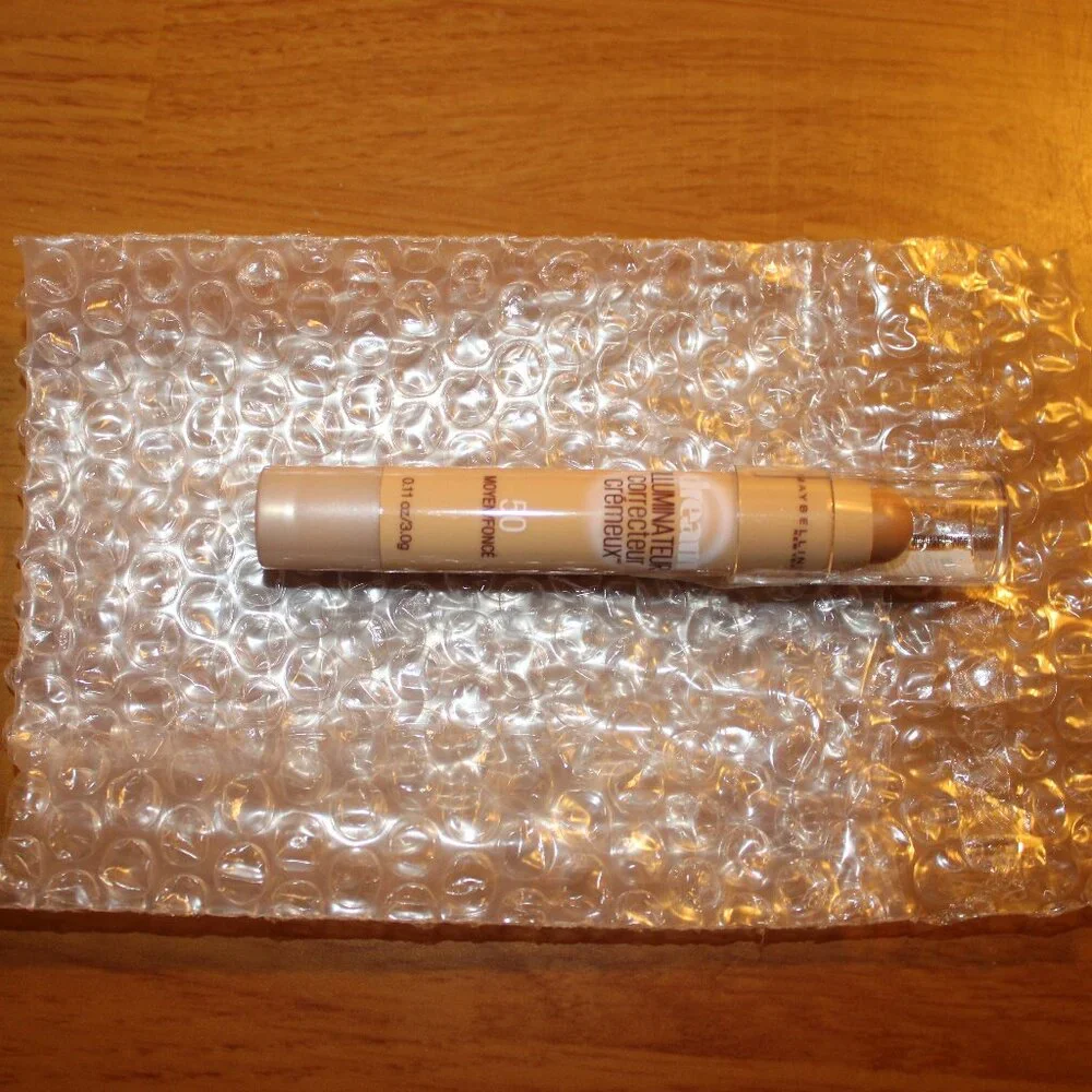 Maybelline New York Dream Illuminator Corrector Coverup Blemish Makeup #50 New